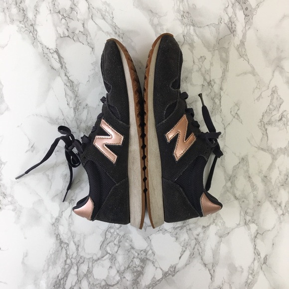 New Balance 520 Running Shoes Suede Rose Gold 8.5 - Picture 6 of 8